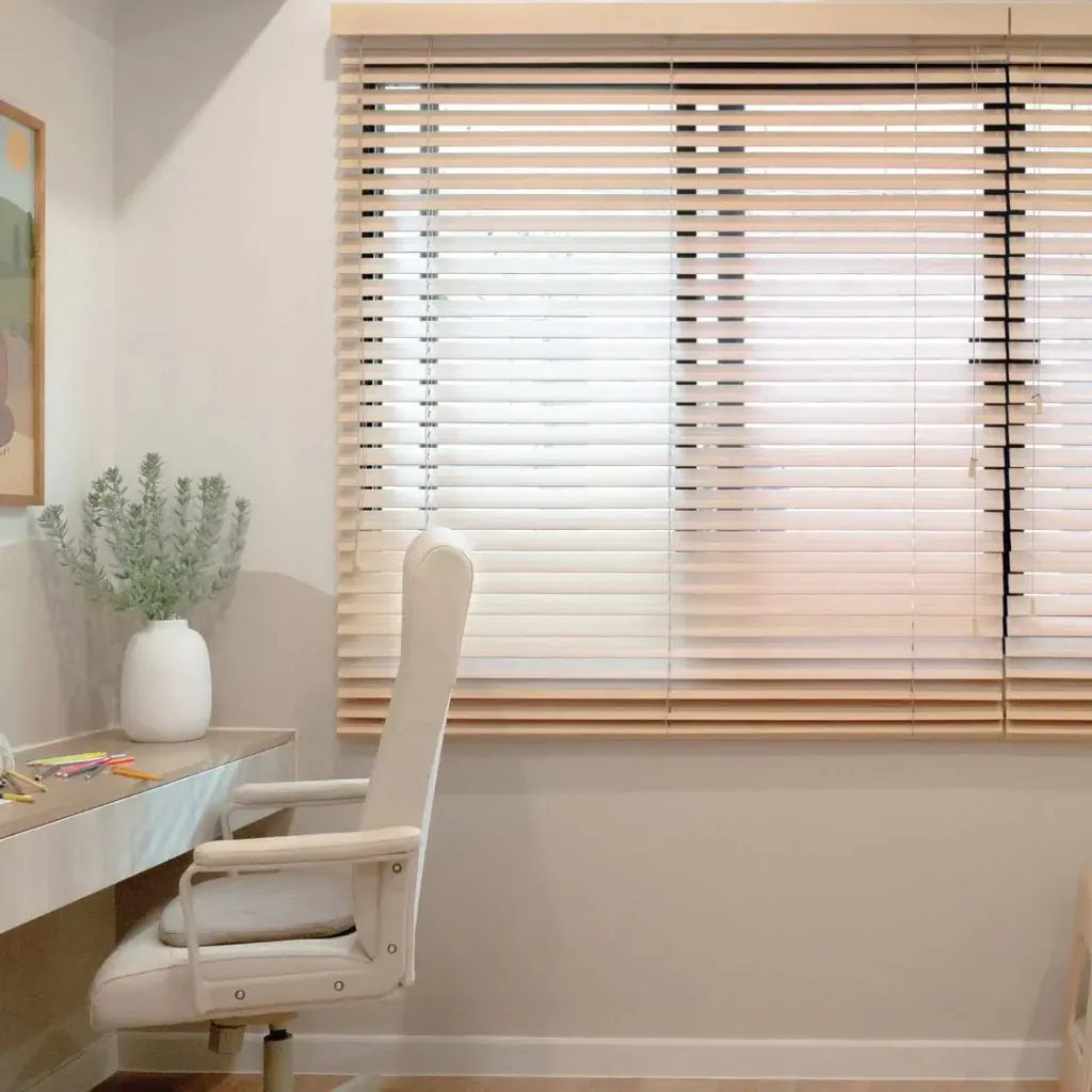 Classic Elegance custom blind
