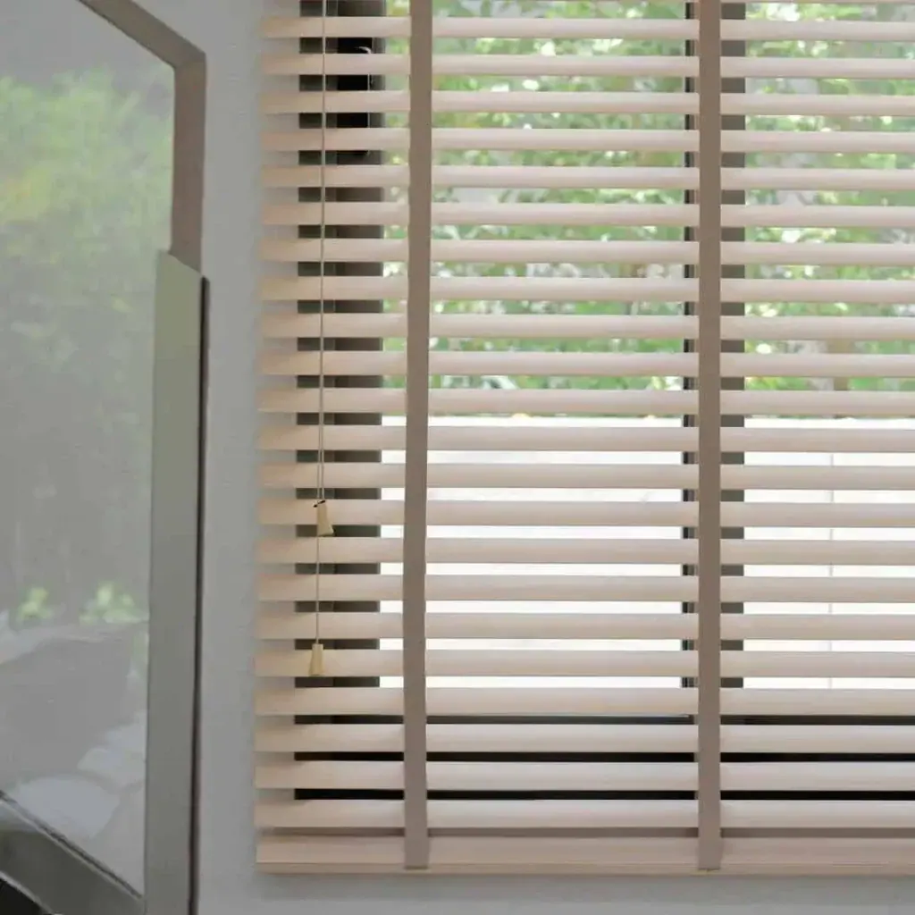 Timber Elegance custom blind